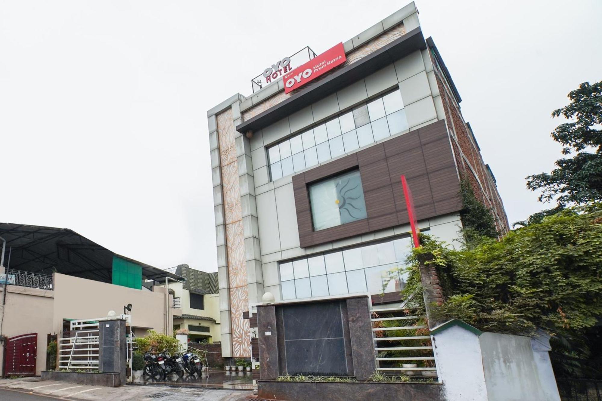Collection O Prem Ratna Hotel Dehradun Bagian luar foto